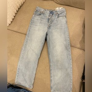 Levi’s ribcage ankle jeans size 29